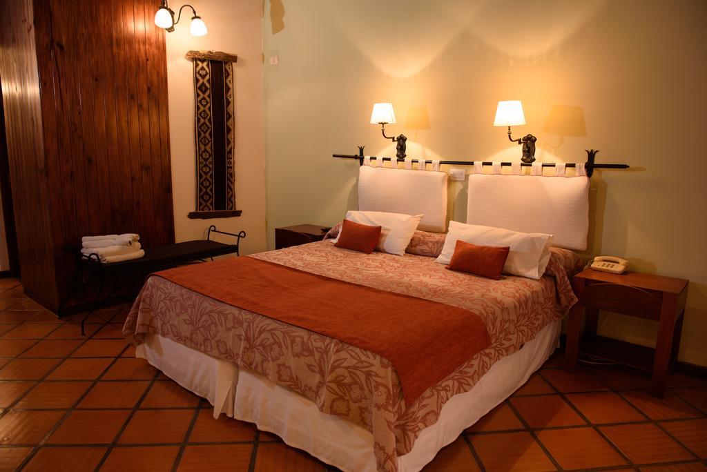 Hotel Selva Montana Сан-Лоренсо Экстерьер фото