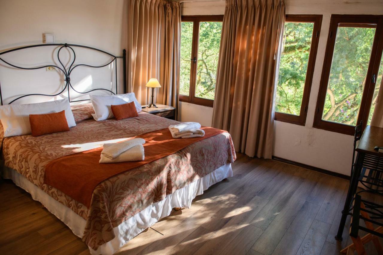 Hotel Selva Montana Сан-Лоренсо Экстерьер фото