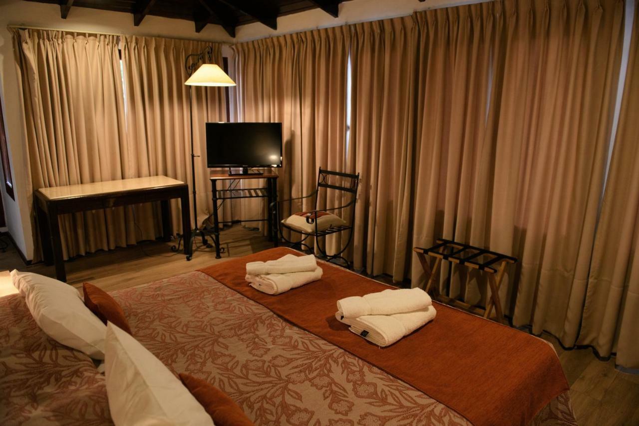 Hotel Selva Montana Сан-Лоренсо Экстерьер фото